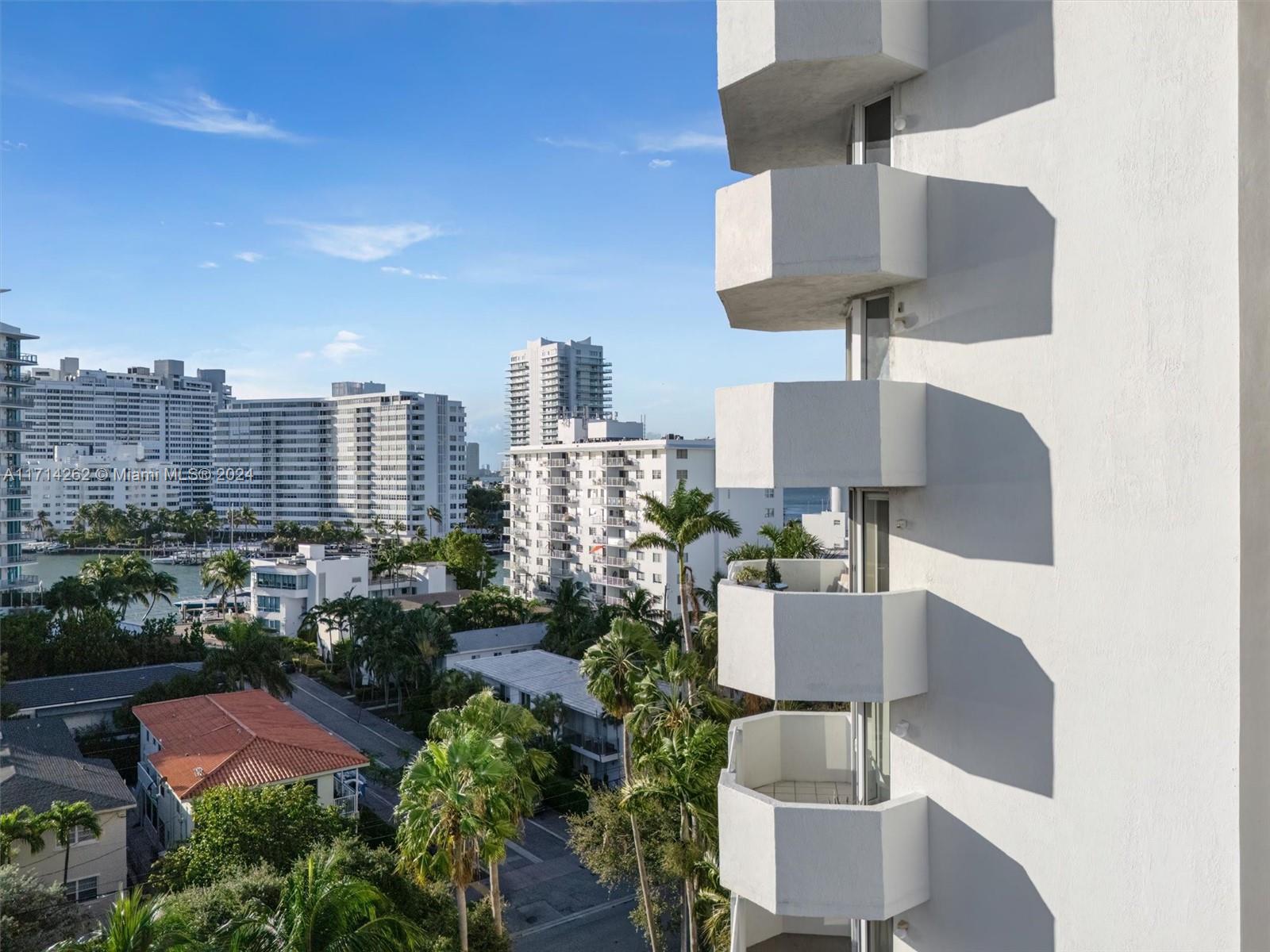 BAYVIEW PLAZA CONDO - Residential