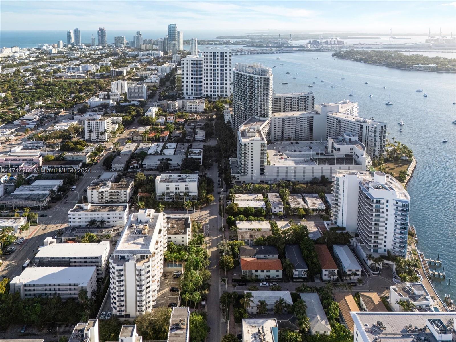 BAYVIEW PLAZA CONDO - Residential