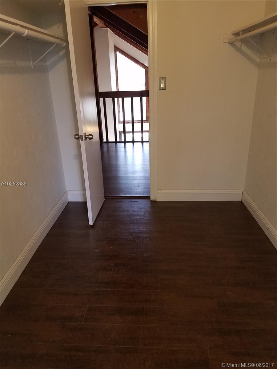 PALM-AIRE VILLAGE 4TH SEC - Residential Lease