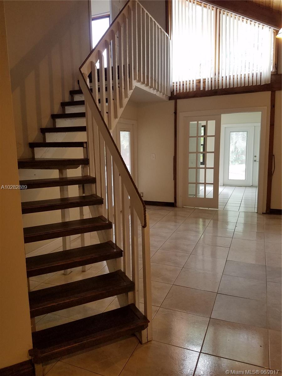 PALM-AIRE VILLAGE 4TH SEC - Residential Lease