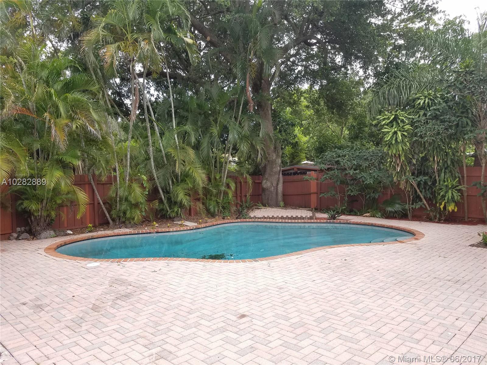 PALM-AIRE VILLAGE 4TH SEC - Residential Lease