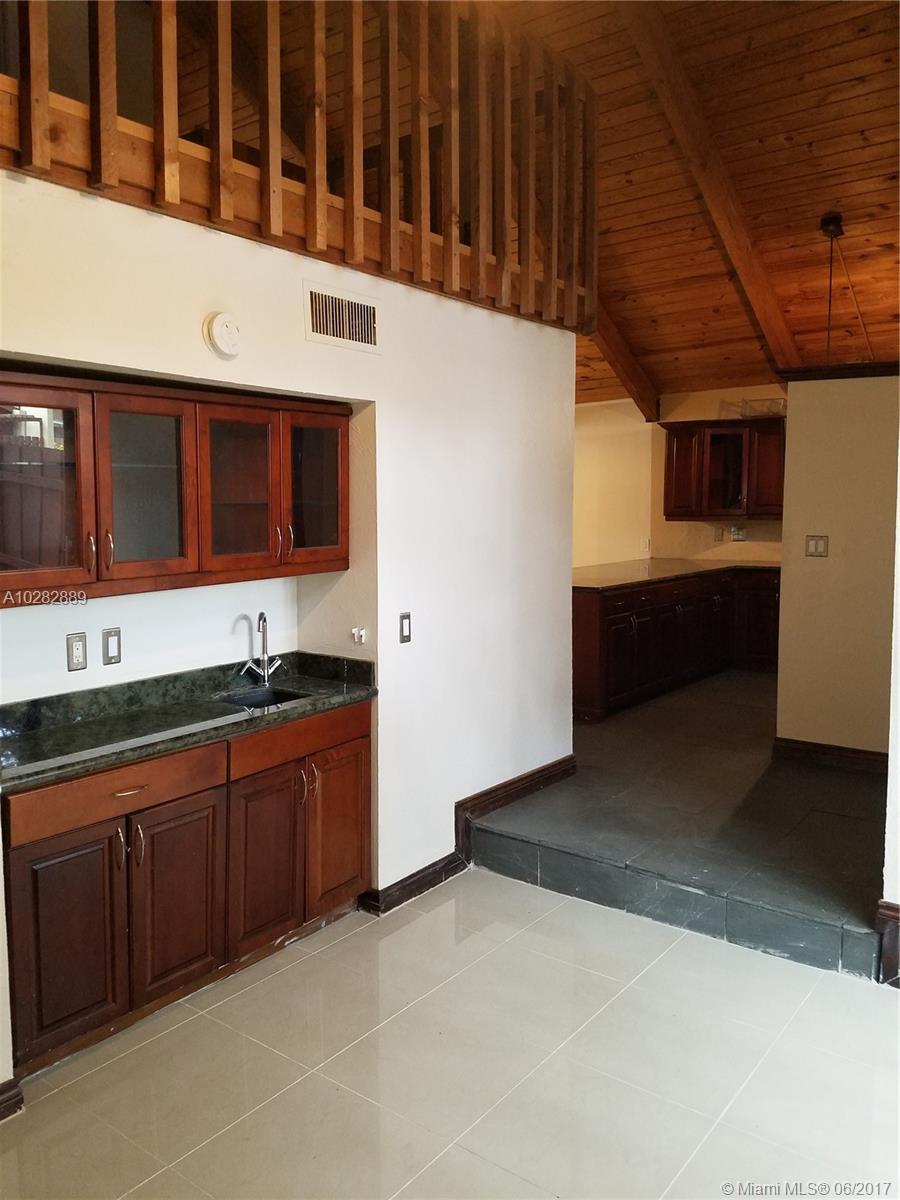 PALM-AIRE VILLAGE 4TH SEC - Residential Lease