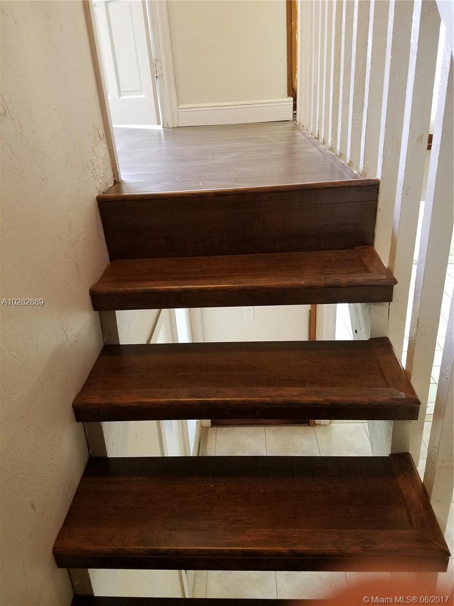 PALM-AIRE VILLAGE 4TH SEC - Residential Lease