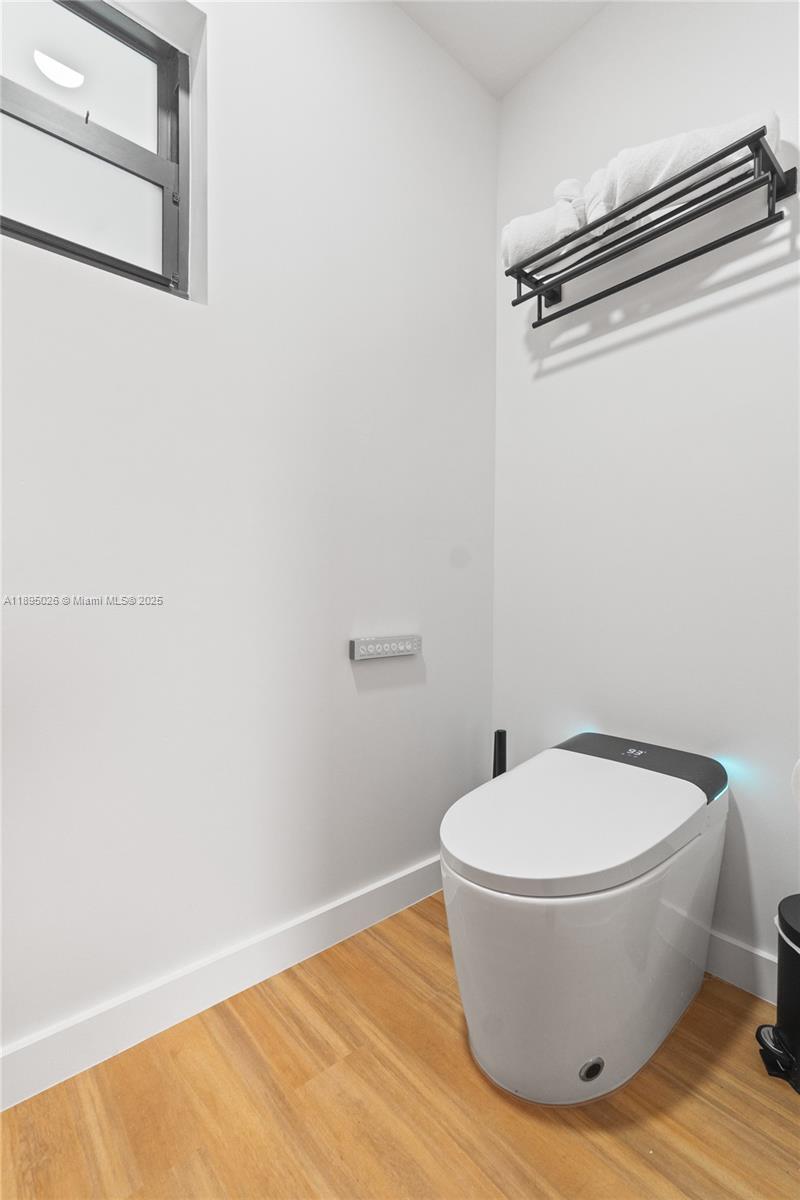 JACARANDA LAKES SECTION T - Residential Lease