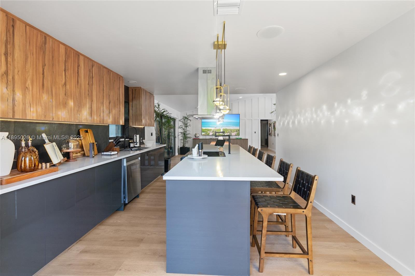 JACARANDA LAKES SECTION T - Residential Lease