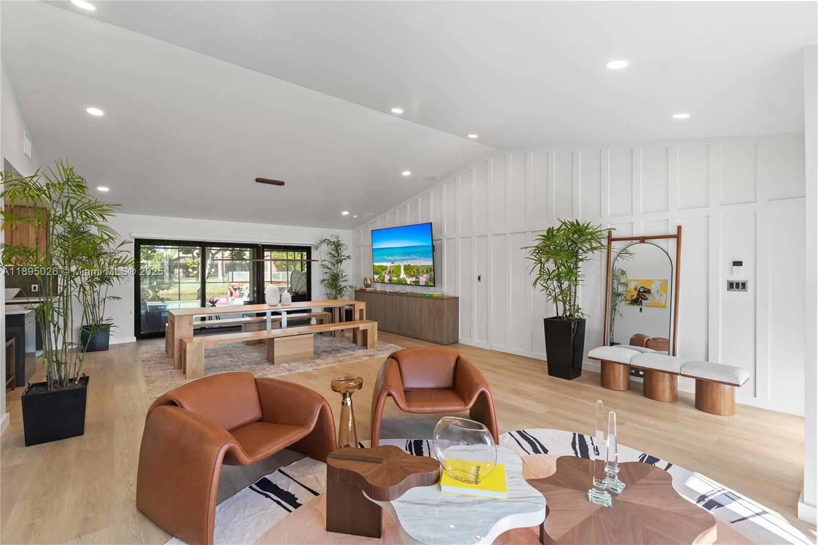 JACARANDA LAKES SECTION T - Residential Lease