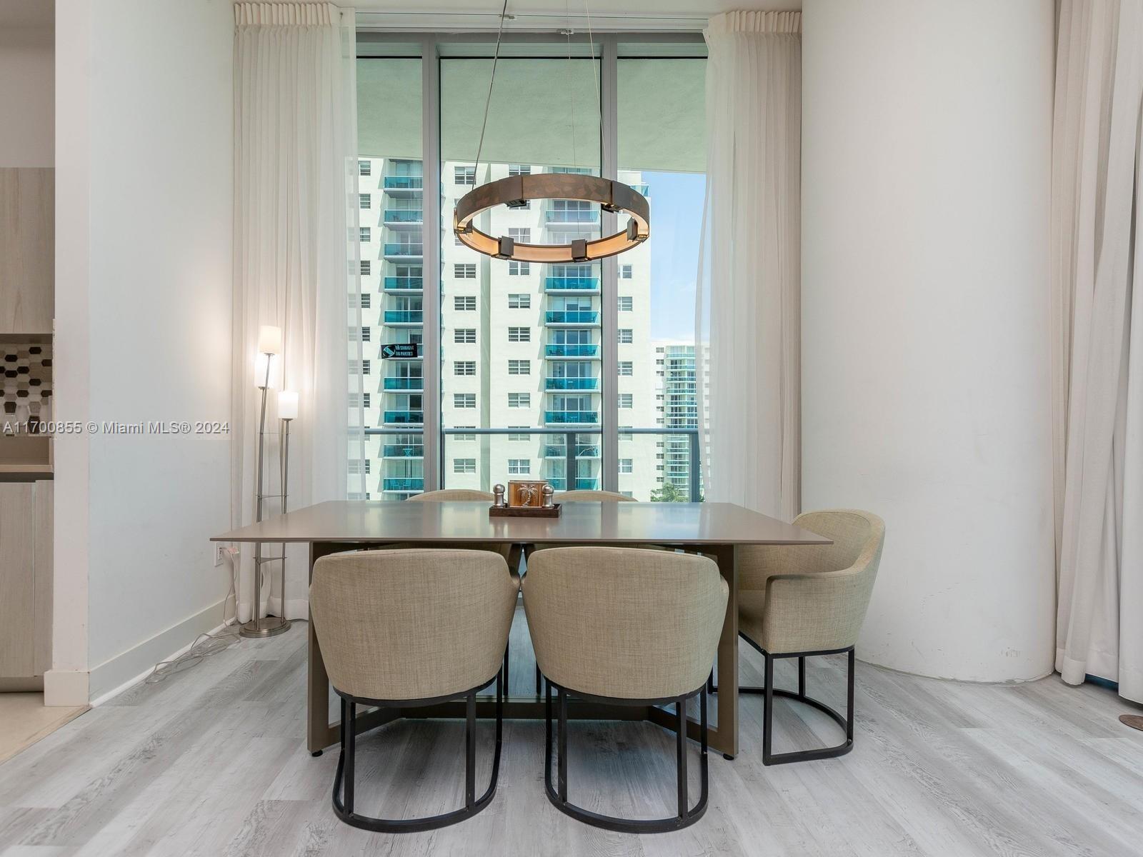 4111 S Ocean Dr 601