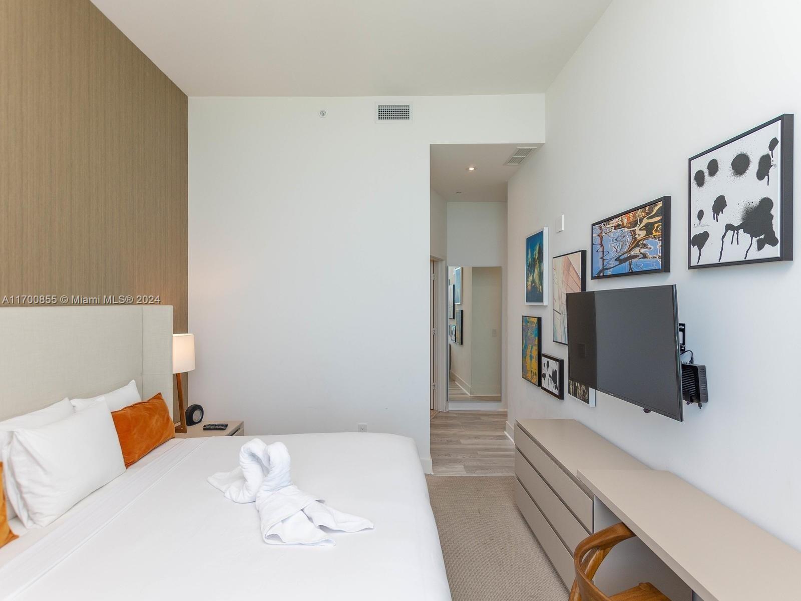 4111 SOUTH OCEAN DRIVE CO - Residential