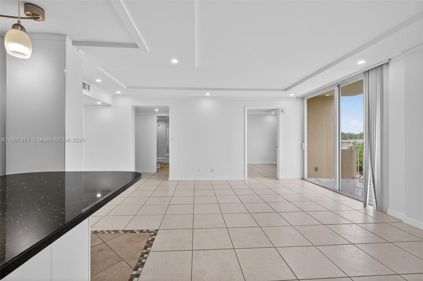 MARK I CONDO - Residential Lease