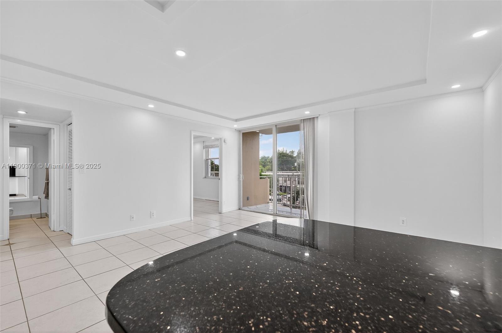 MARK I CONDO - Residential Lease