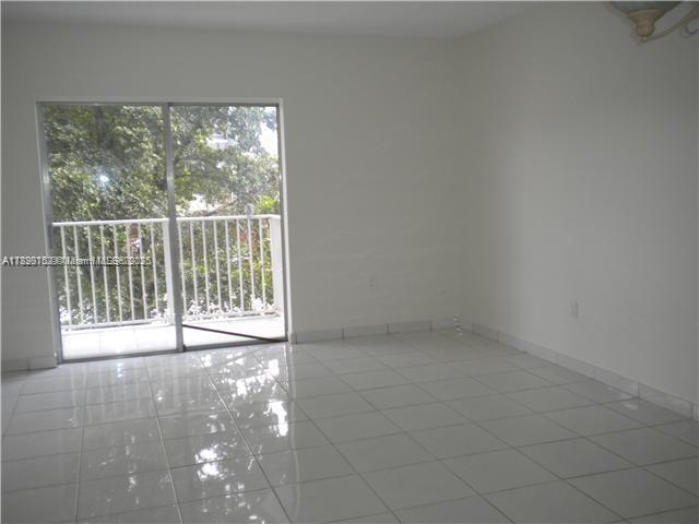 LAGUNA CLUB EAST CONDO - Residential