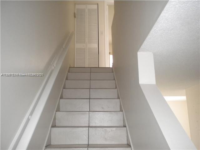 LAGUNA CLUB EAST CONDO - Residential