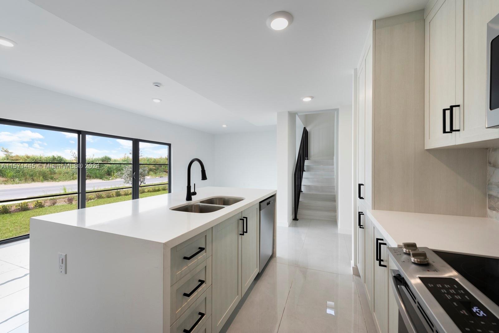 On Alba - Residential