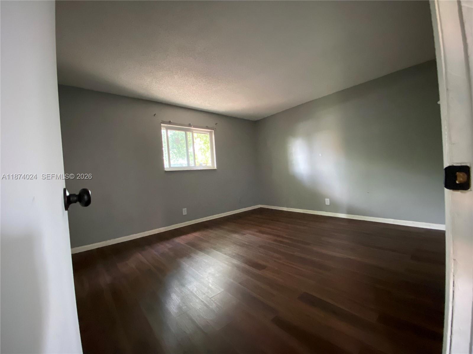 SUN LAND PARK - Residential Income