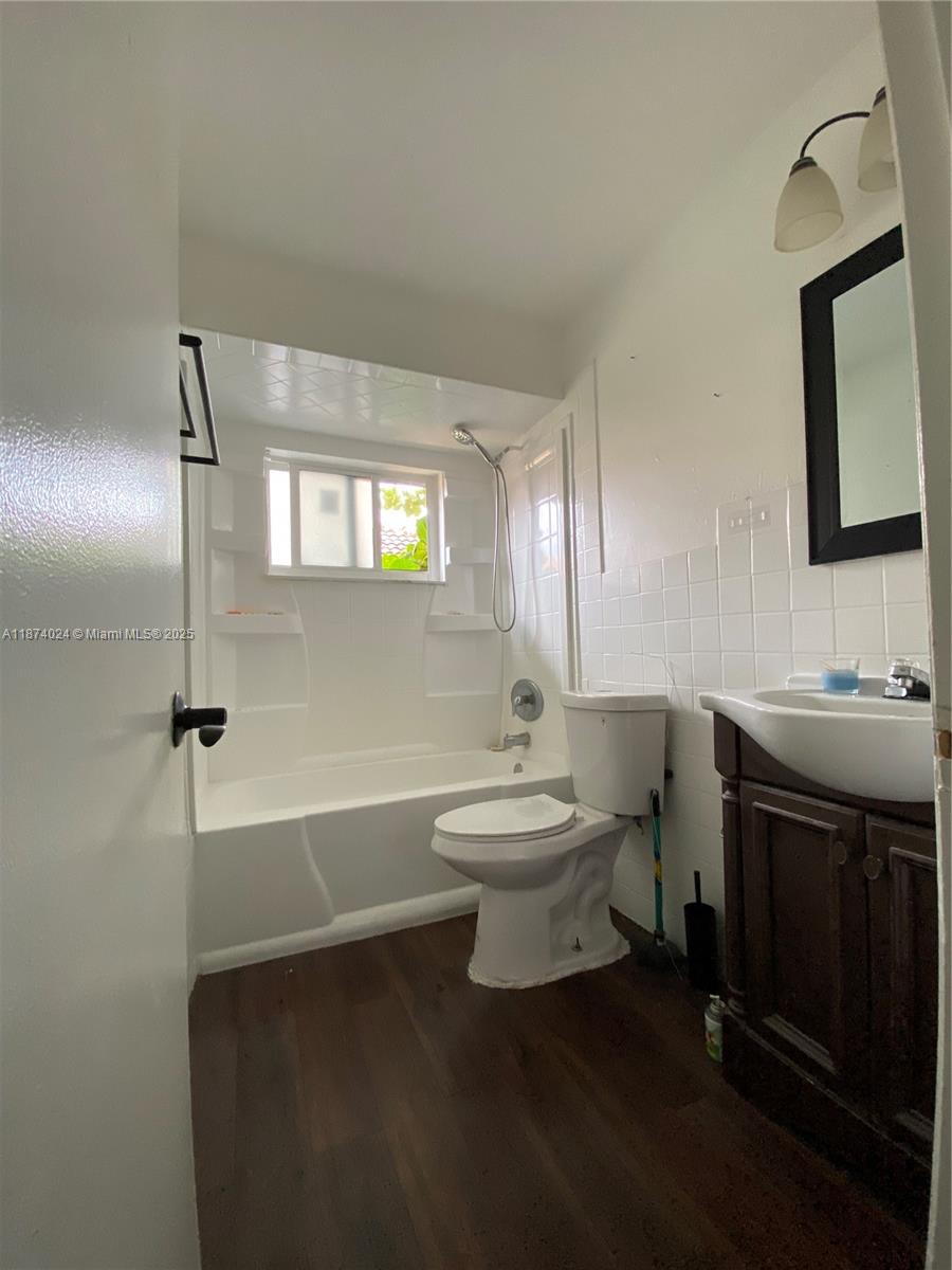 SUN LAND PARK - Residential Income