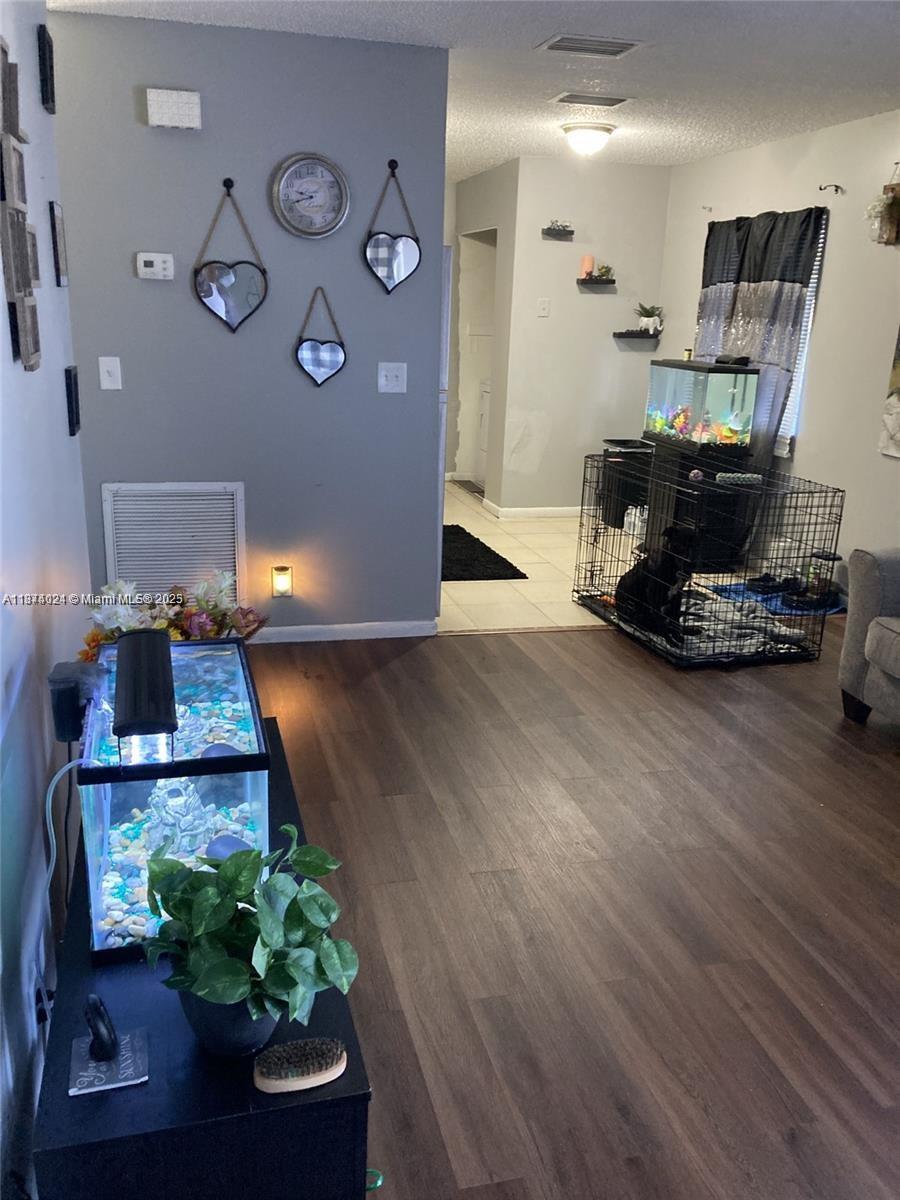 SUN LAND PARK - Residential Income