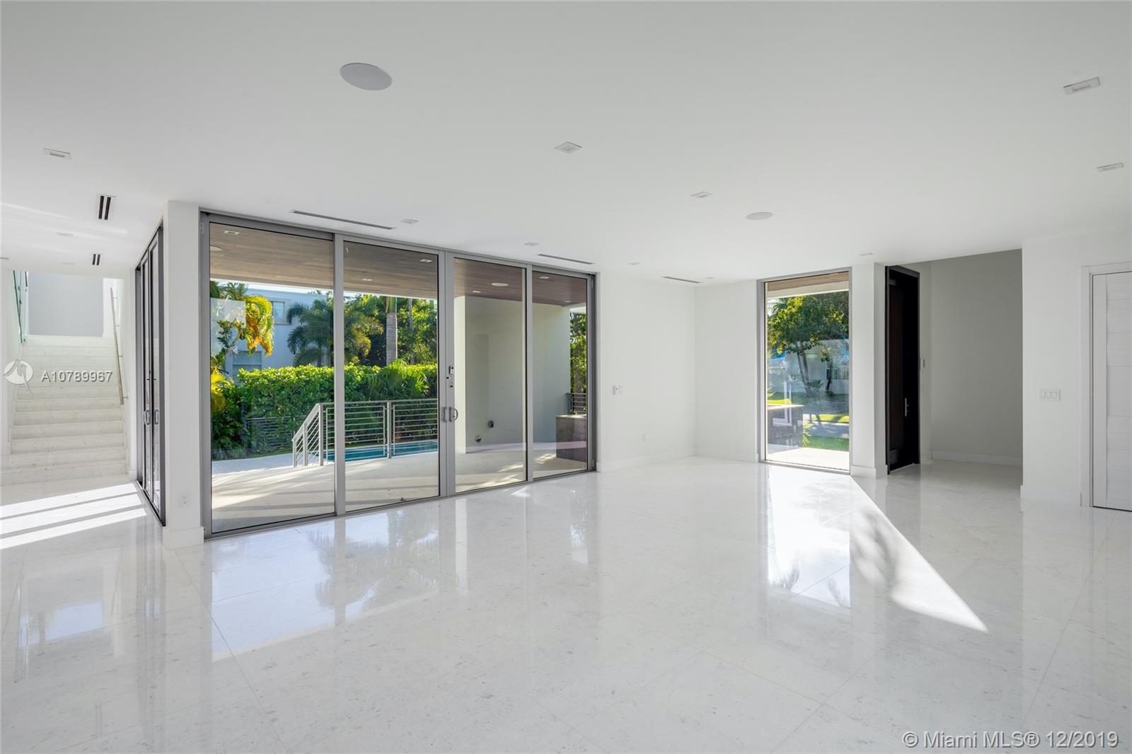 TROPICAL ISLE HOMES SUB 3 - Residential Lease