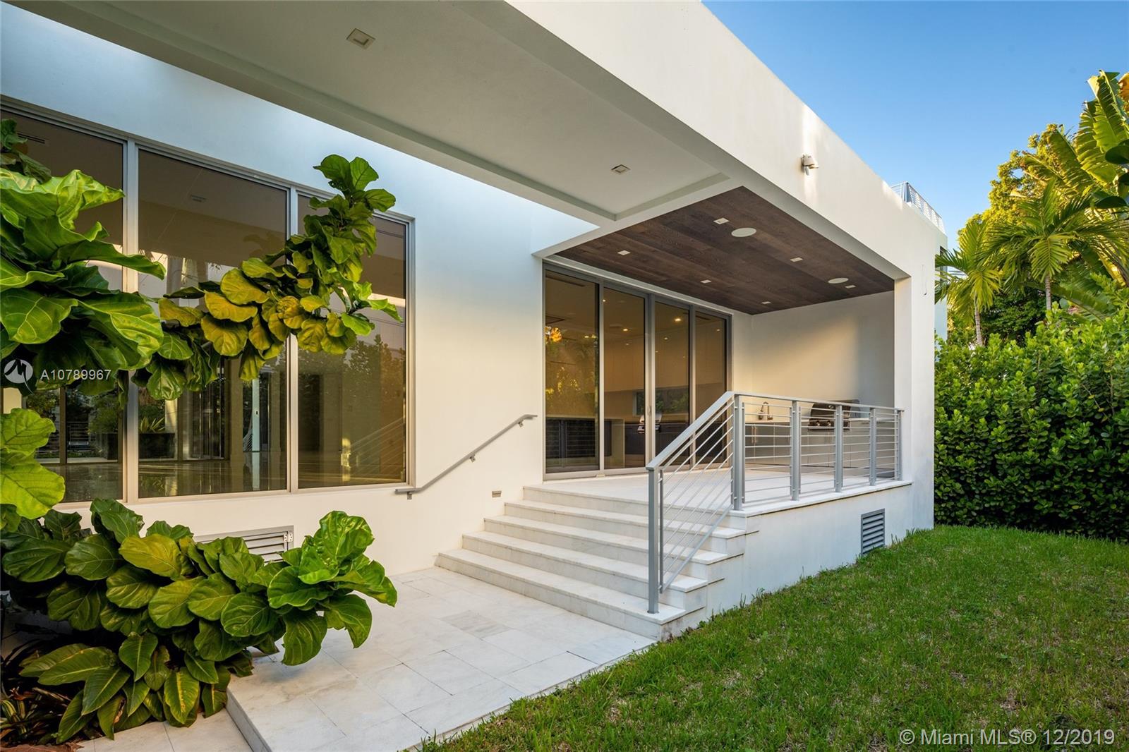 TROPICAL ISLE HOMES SUB 3 - Residential Lease