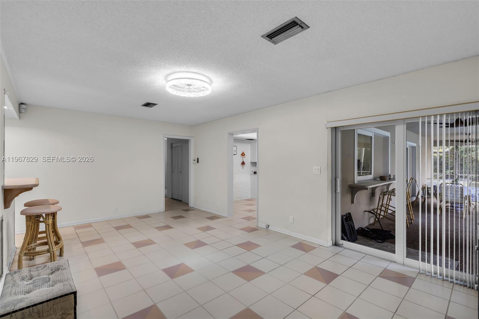 ROYAL PALM ESTATES SEC TH - Residential