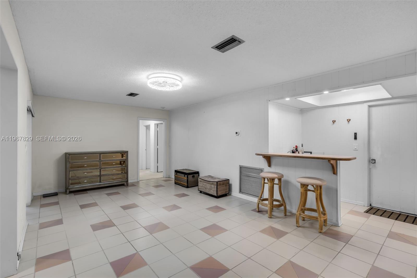 ROYAL PALM ESTATES SEC TH - Residential