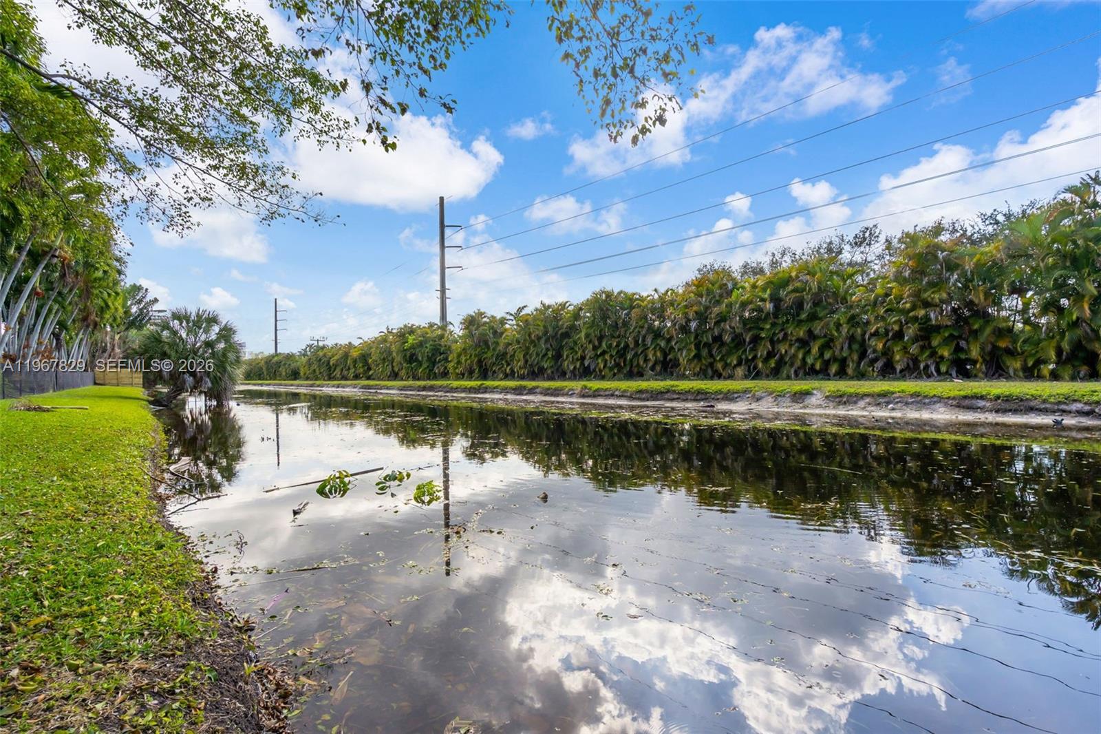 ROYAL PALM ESTATES SEC TH - Residential