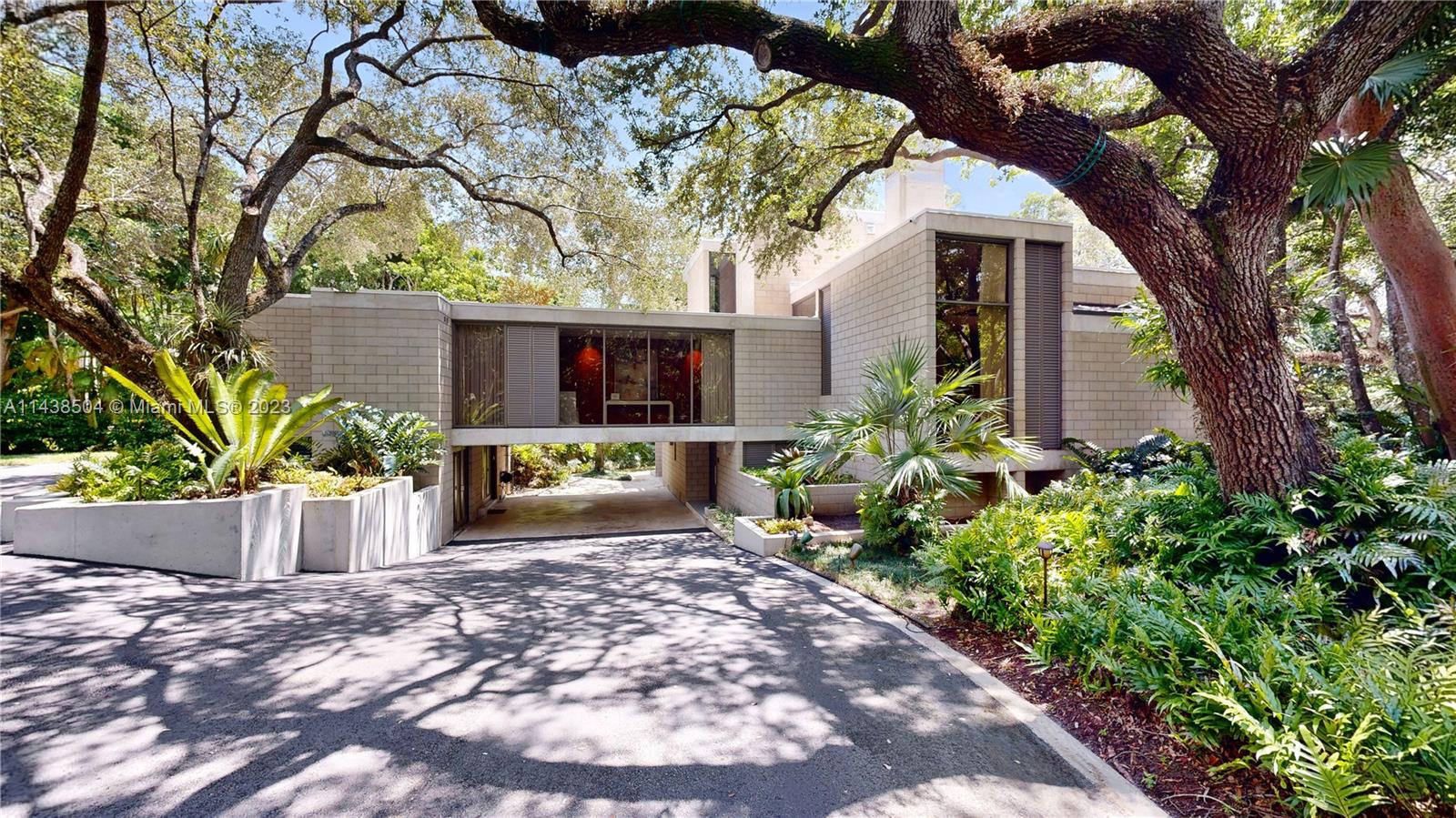 DEVONWOOD - Residential