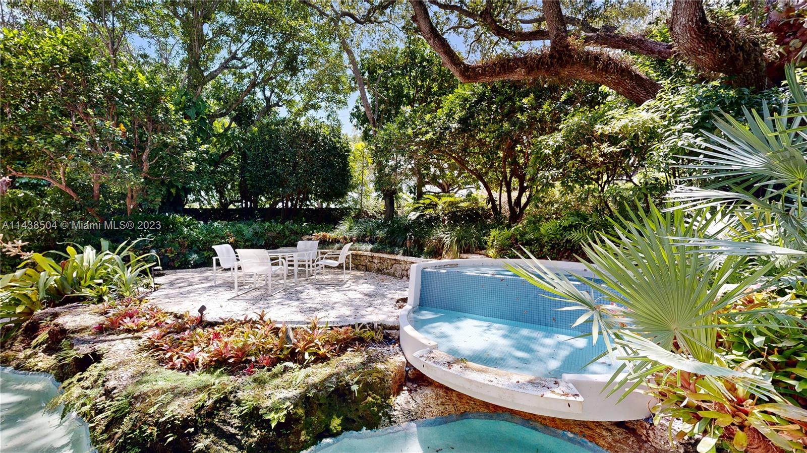 DEVONWOOD - Residential