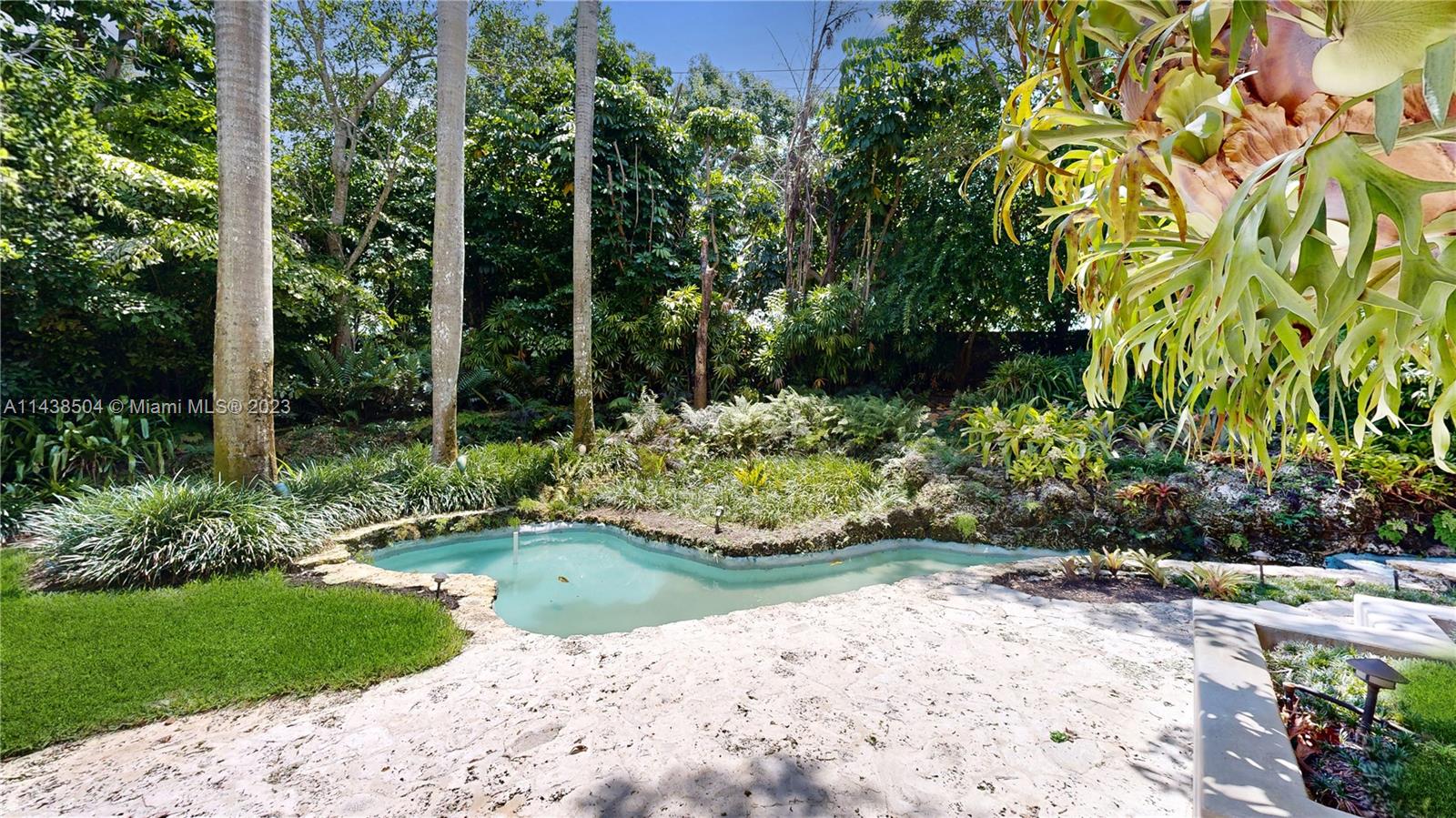 DEVONWOOD - Residential