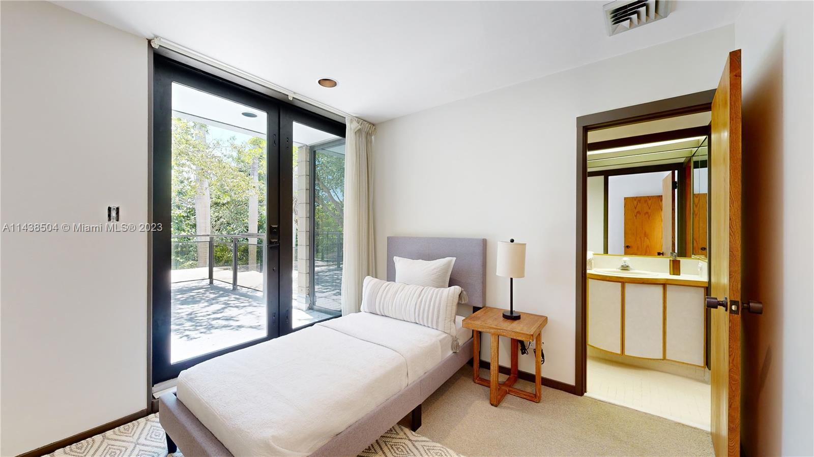 DEVONWOOD - Residential