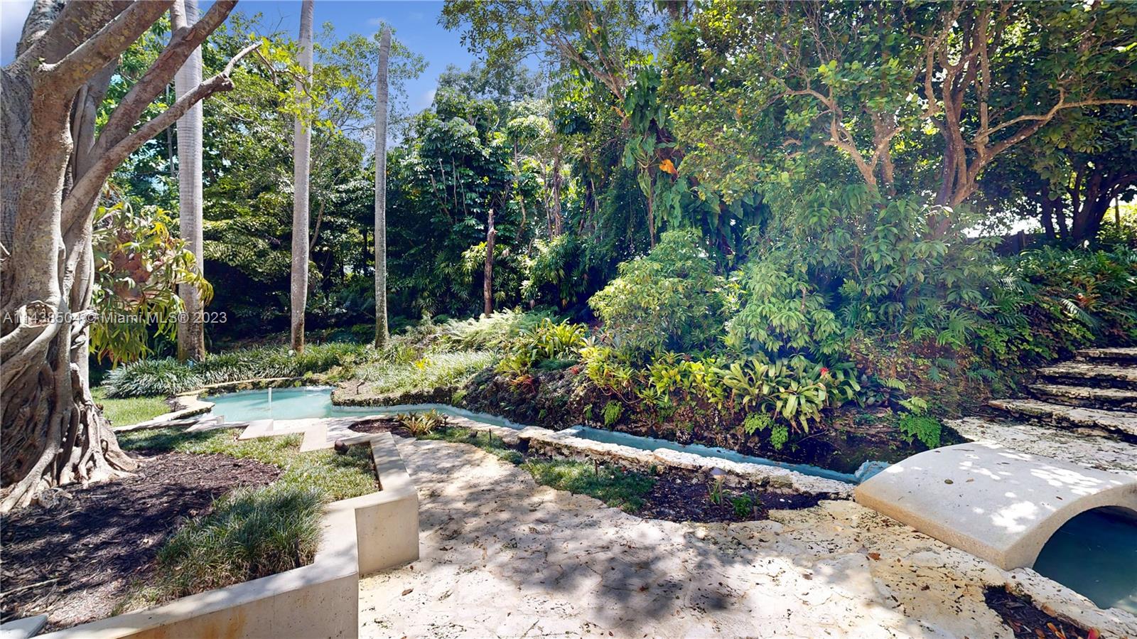 DEVONWOOD - Residential