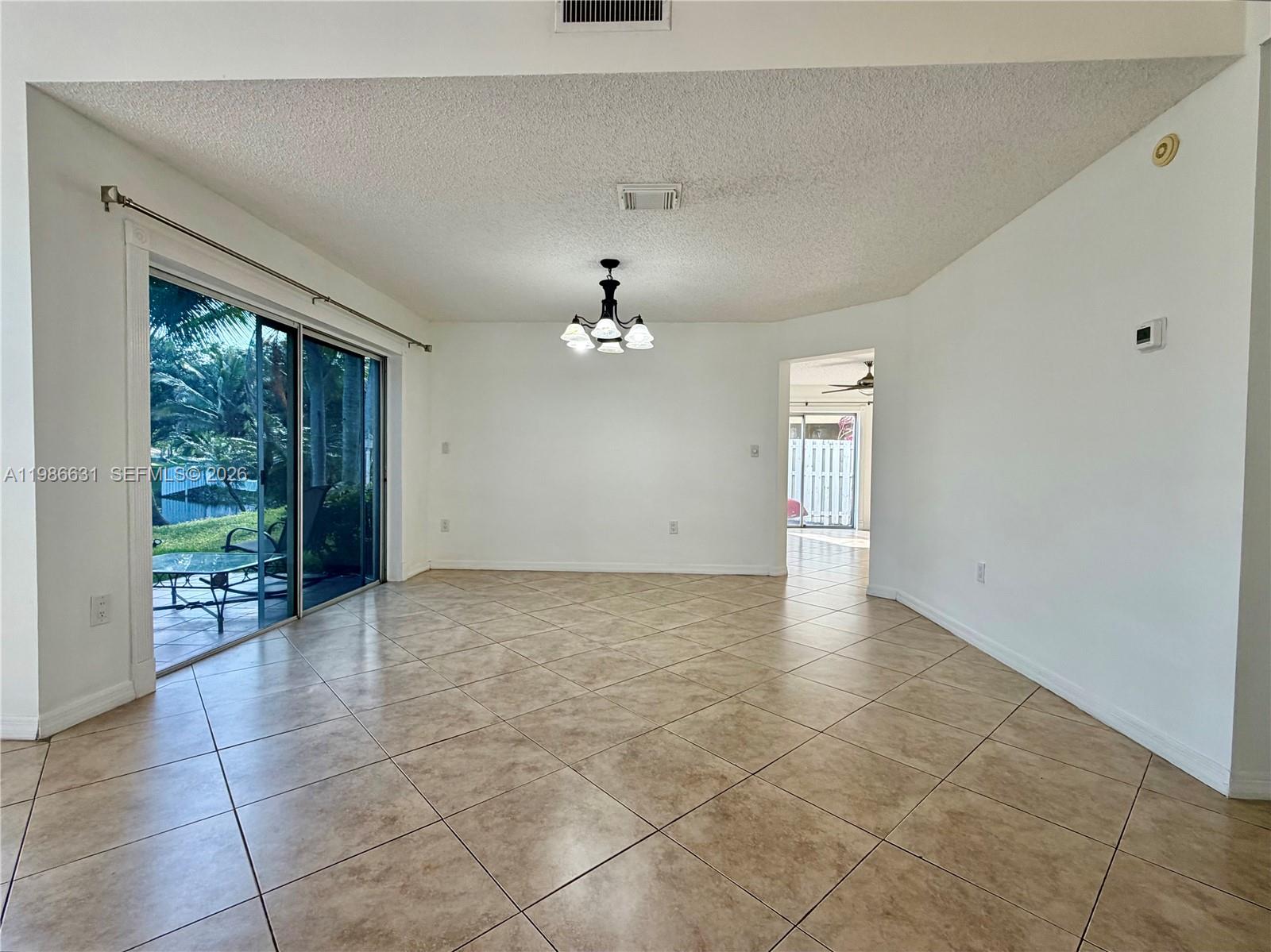 SAVANNAH PLAT 3 - Residential Lease