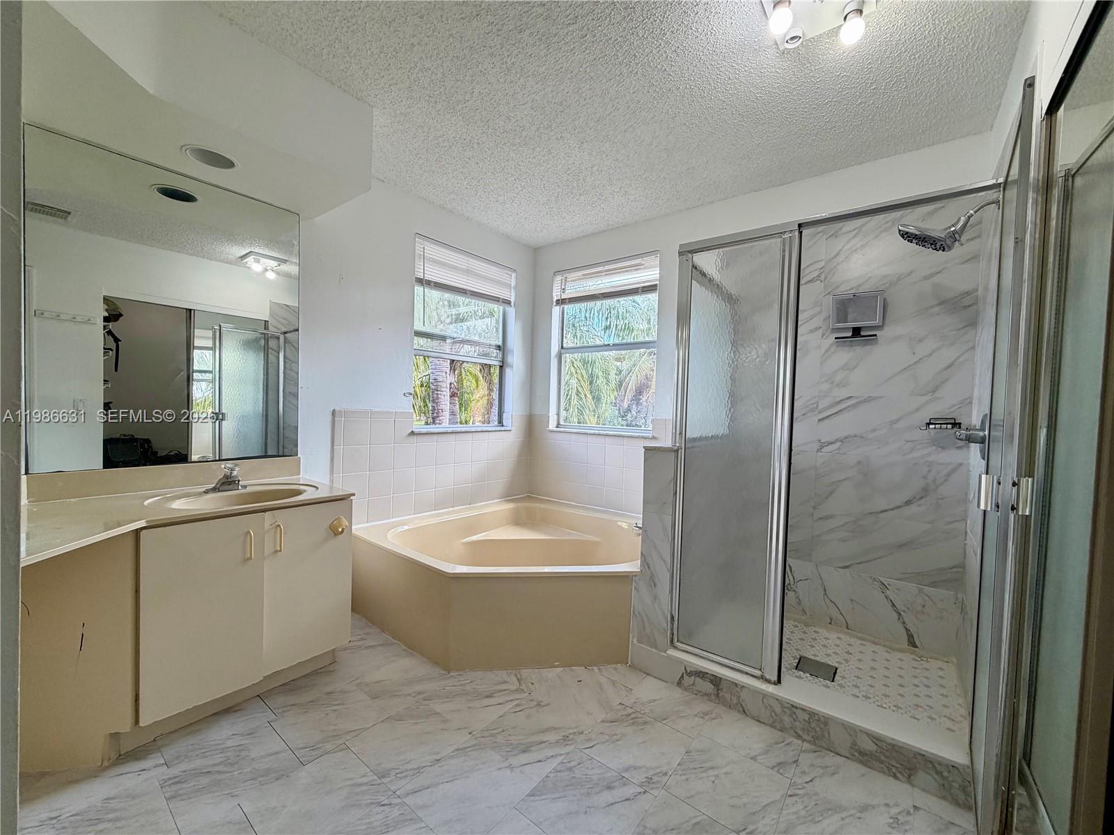 SAVANNAH PLAT 3 - Residential Lease