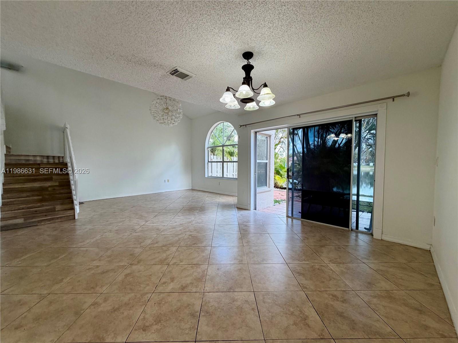 SAVANNAH PLAT 3 - Residential Lease