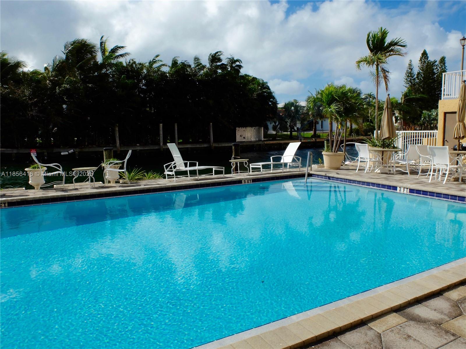 Close to everything yet secluded for those who value privacy. Across the street from Arch Creek preserve, a tropical haven for nature lovers, sports enthusiasts and fitness aficionados. Apartment has been tastefully modernized to include custom California closets, open kitchen, porcelain plank floors and new bathrooms. Unit has assigned parking.
This area is centrally located to all conveniences and shopping