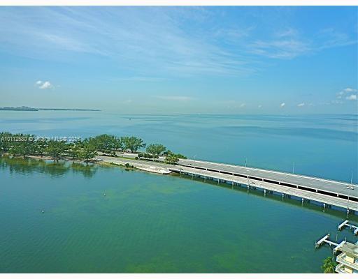 Brickell Twnhs Condo - Residential Lease