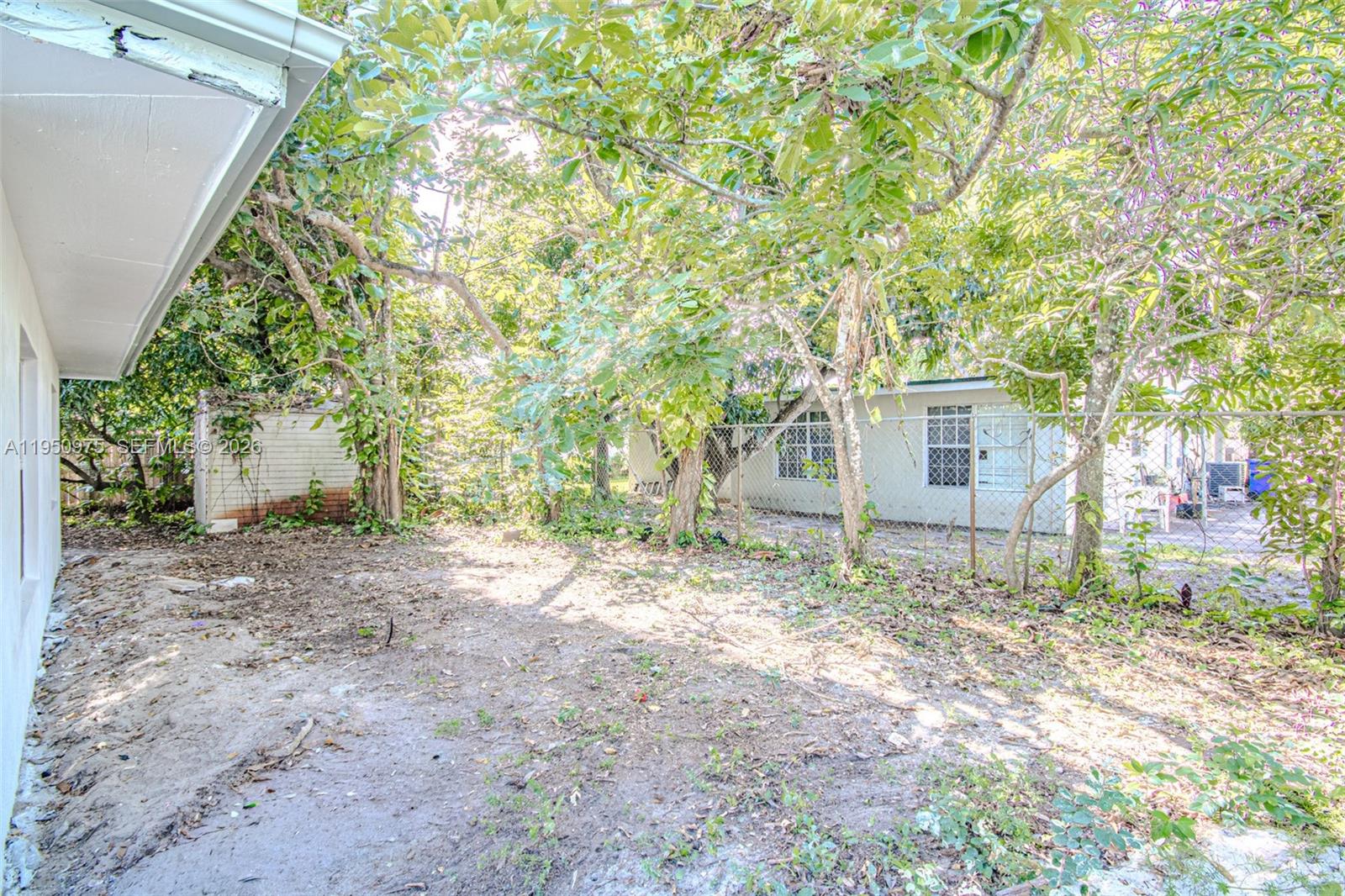 LAUDERDALE LAKES NORTH GA - Residential