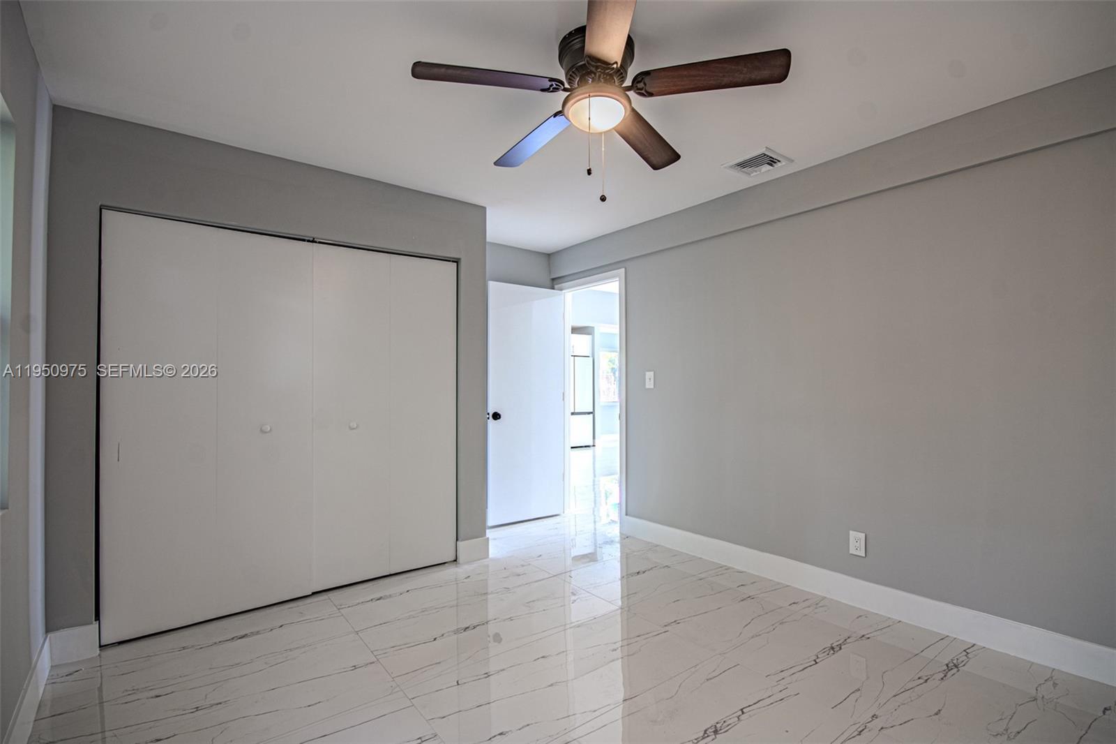 LAUDERDALE LAKES NORTH GA - Residential