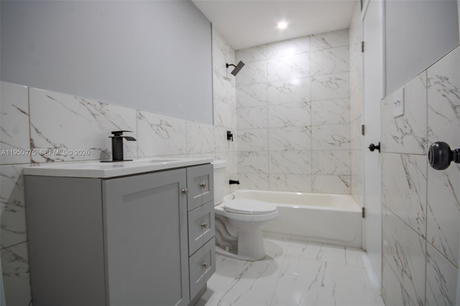 LAUDERDALE LAKES NORTH GA - Residential