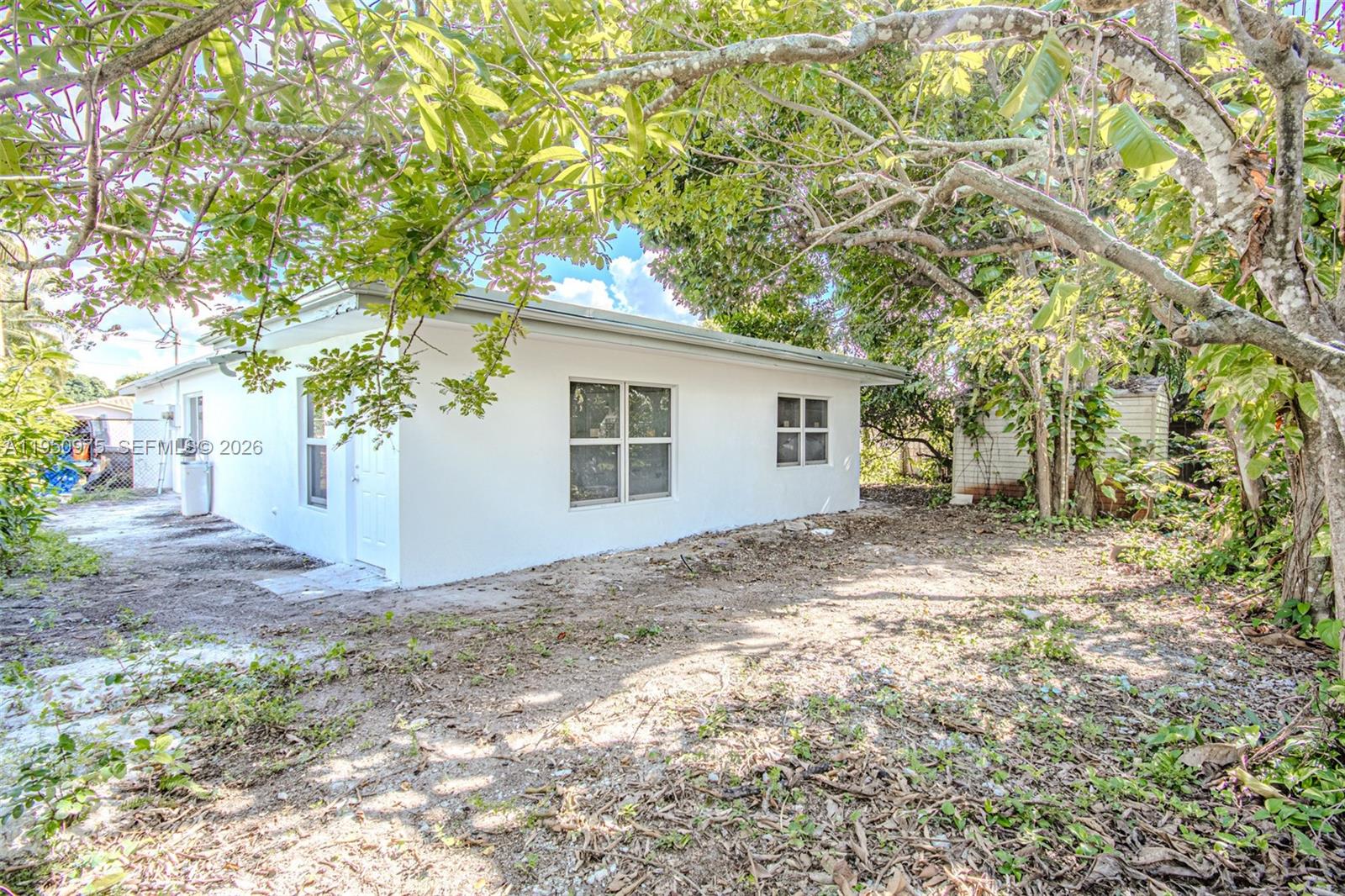 LAUDERDALE LAKES NORTH GA - Residential