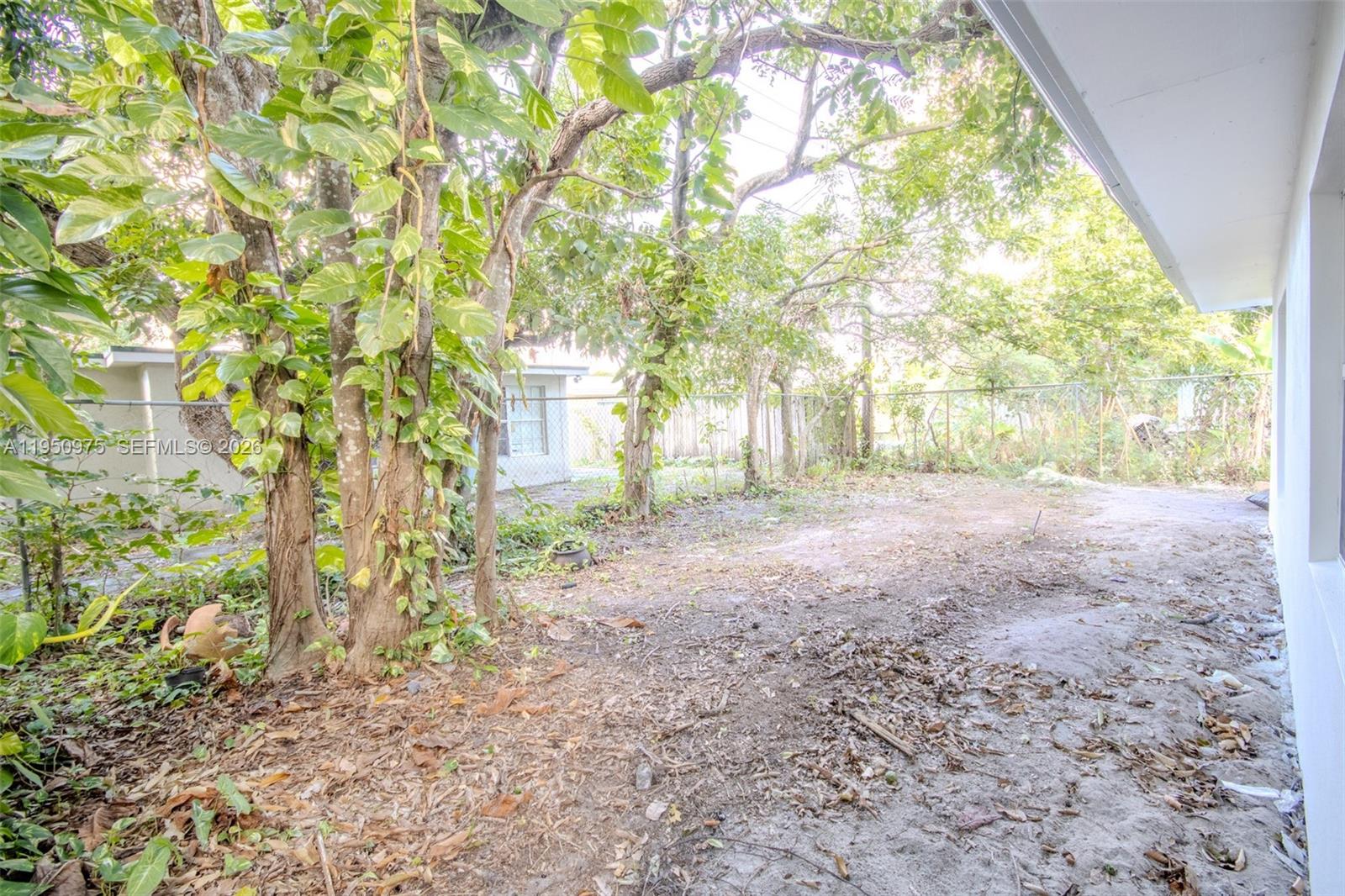 LAUDERDALE LAKES NORTH GA - Residential