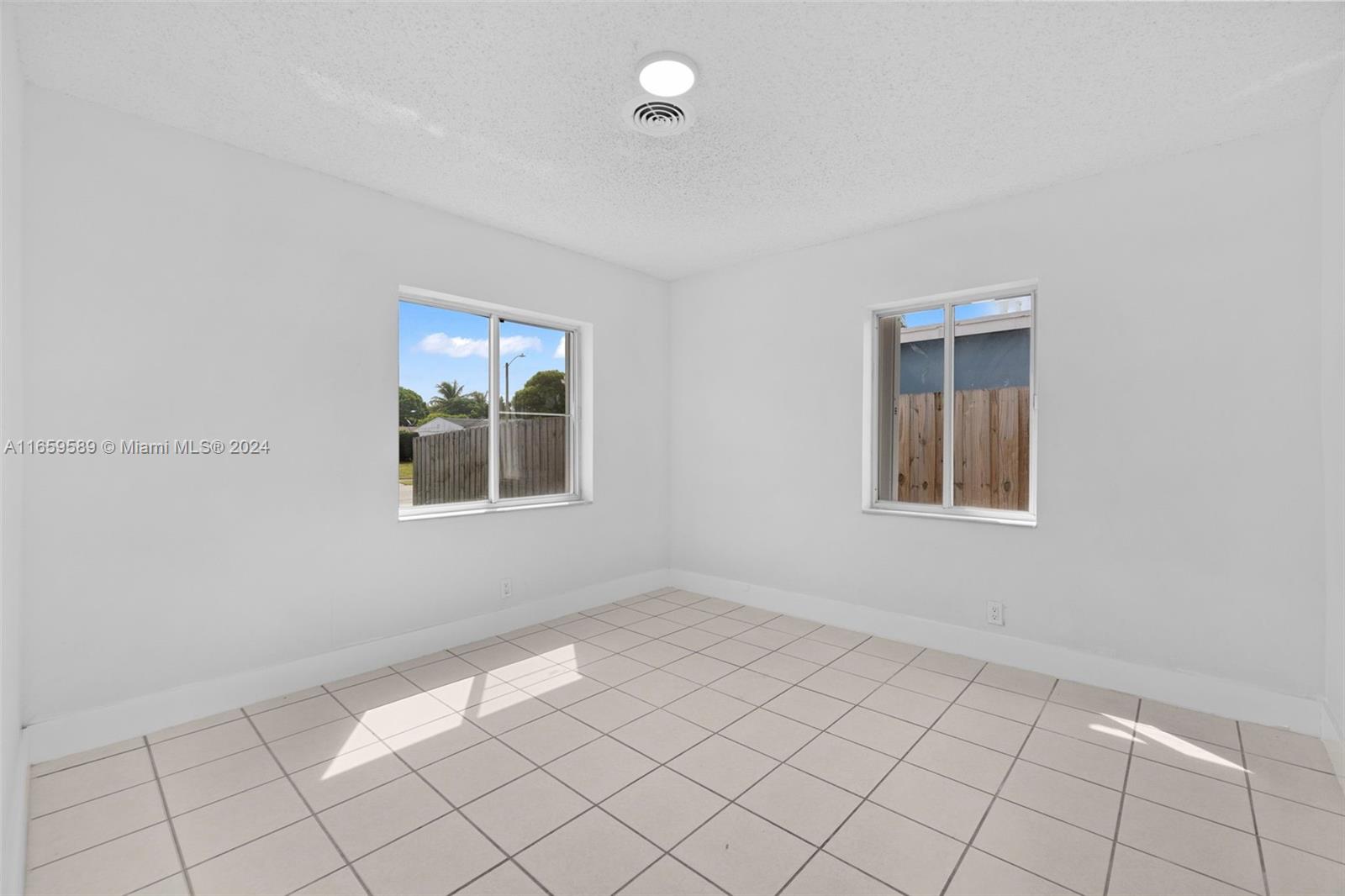 NORTH ANDREWS TERRACE SEC - Residential