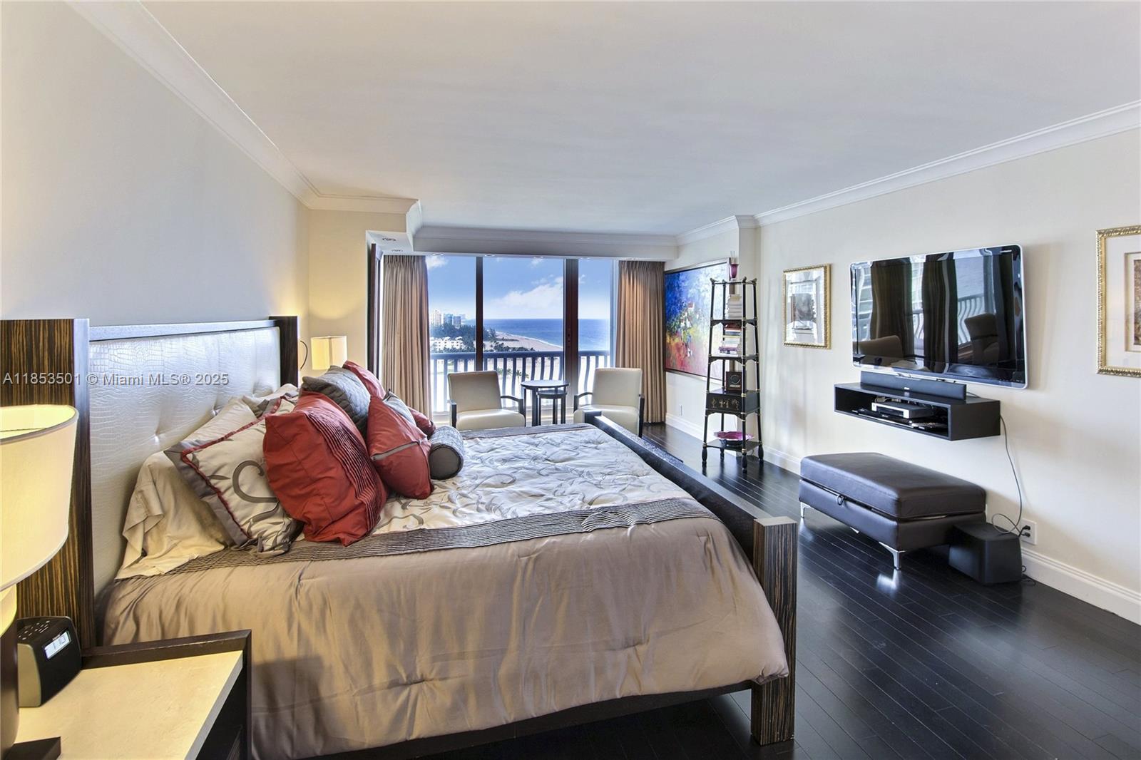 POINT OF AMERICA - Residential