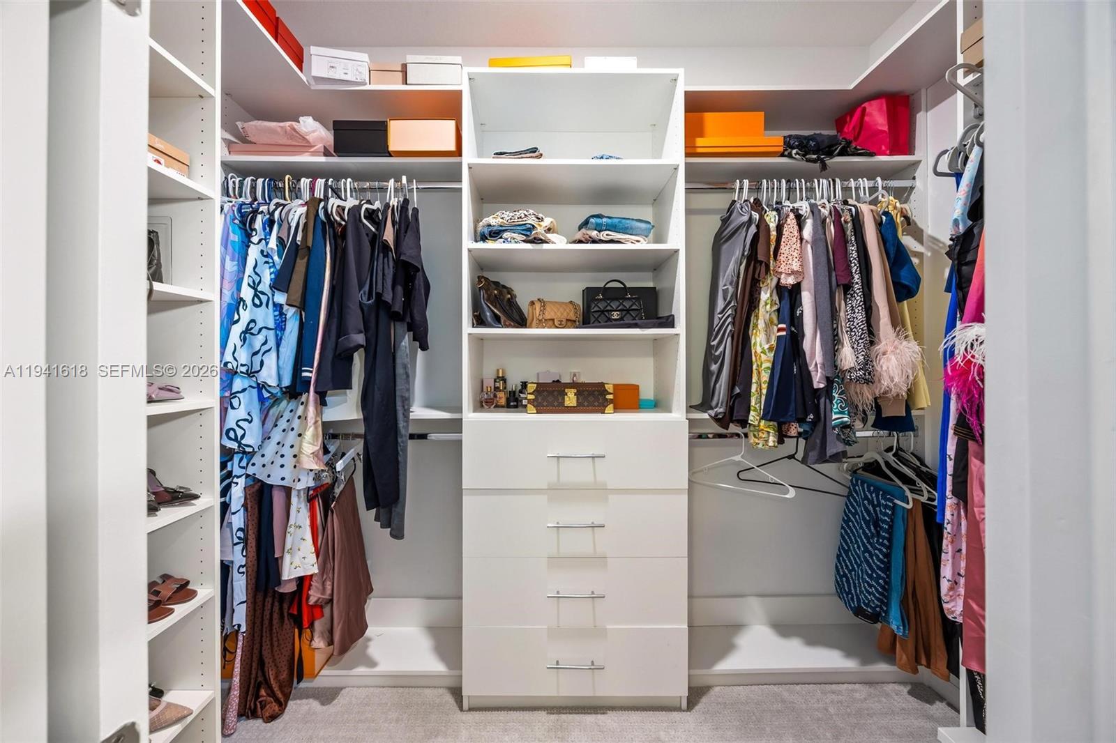 OAK TREE PROPERTY REDEVEL - Residential