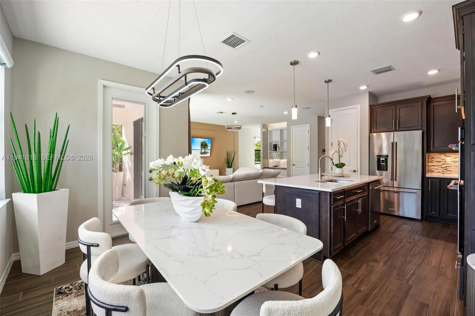 OAK TREE PROPERTY REDEVEL - Residential