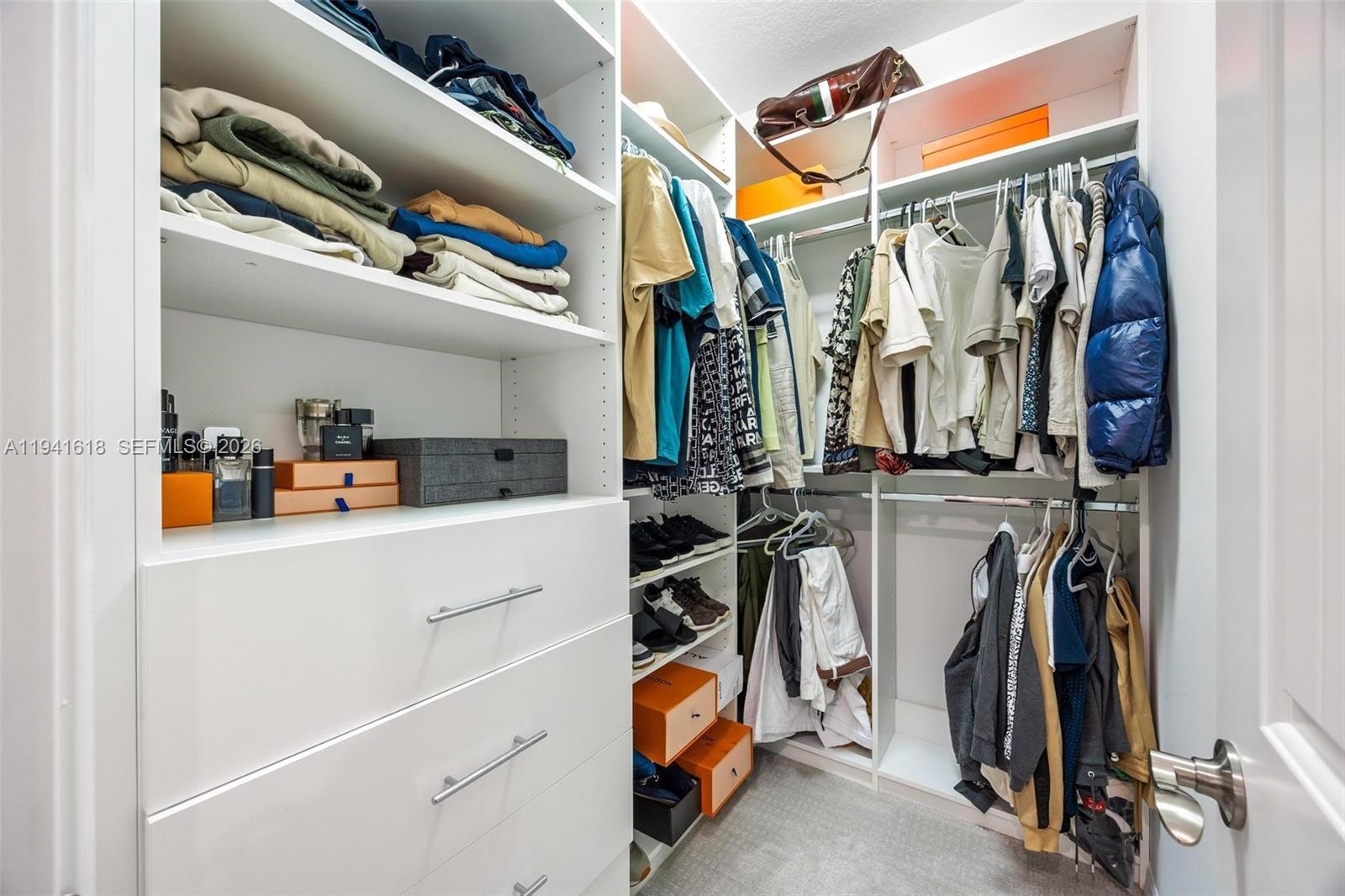 OAK TREE PROPERTY REDEVEL - Residential