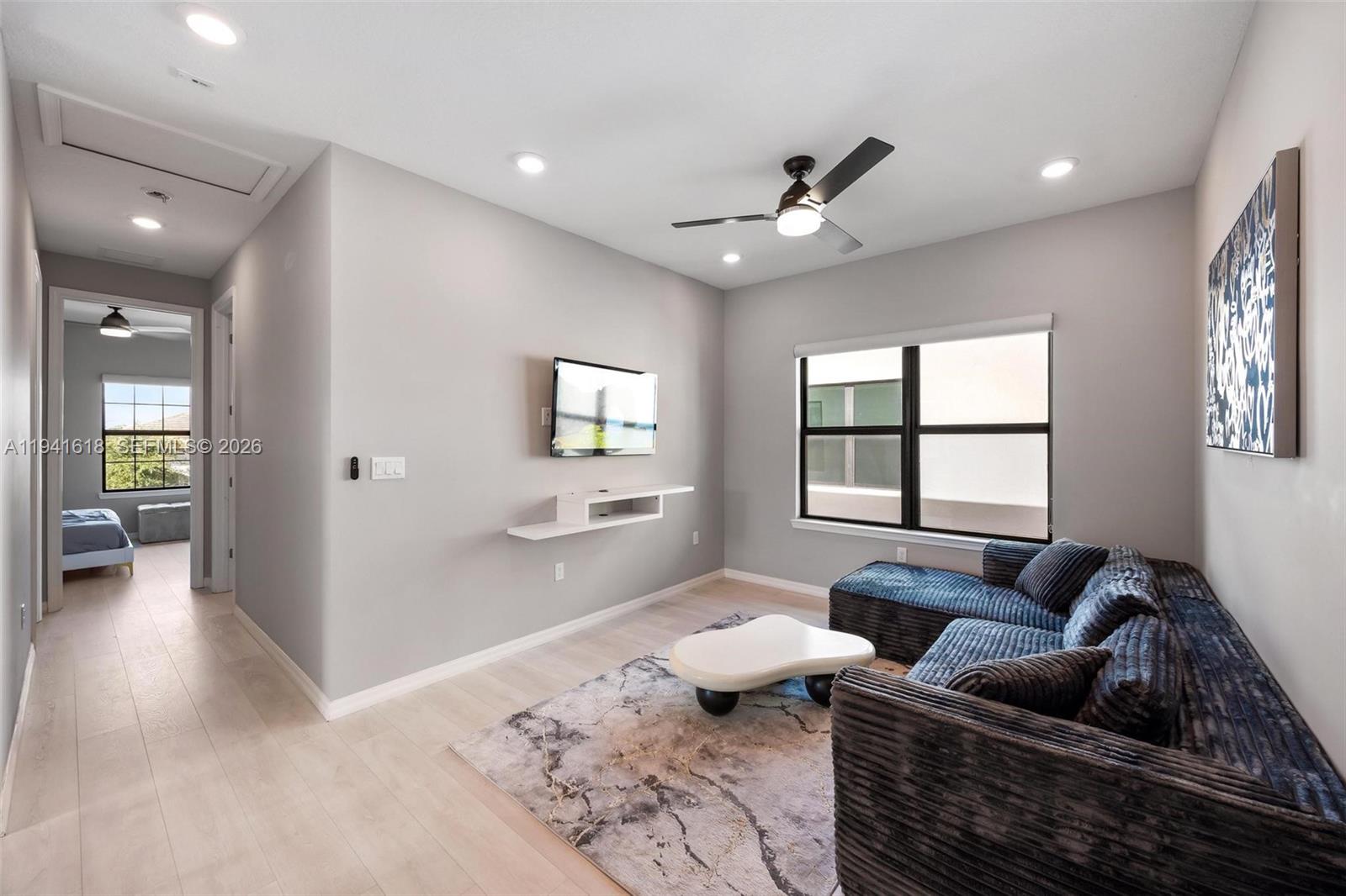 OAK TREE PROPERTY REDEVEL - Residential