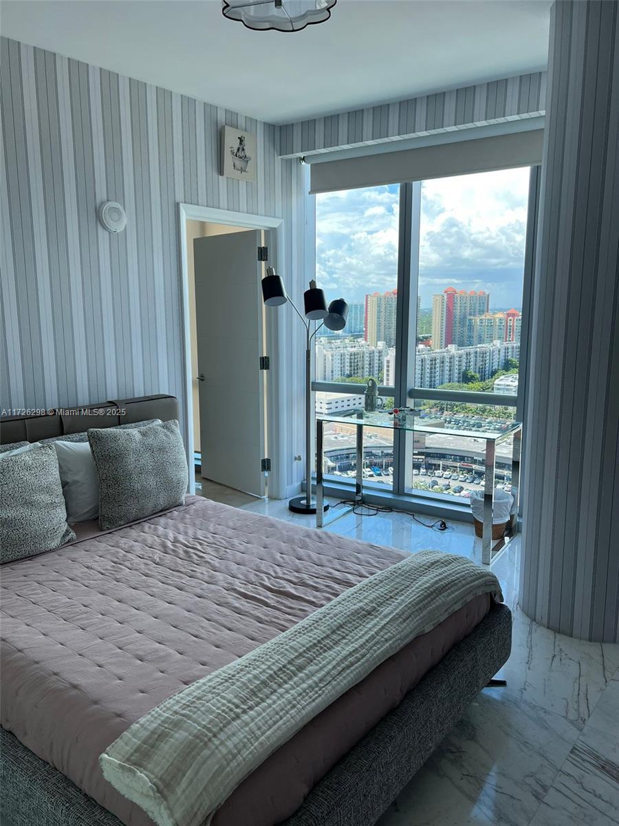 JADE OCEAN CONDO - Residential