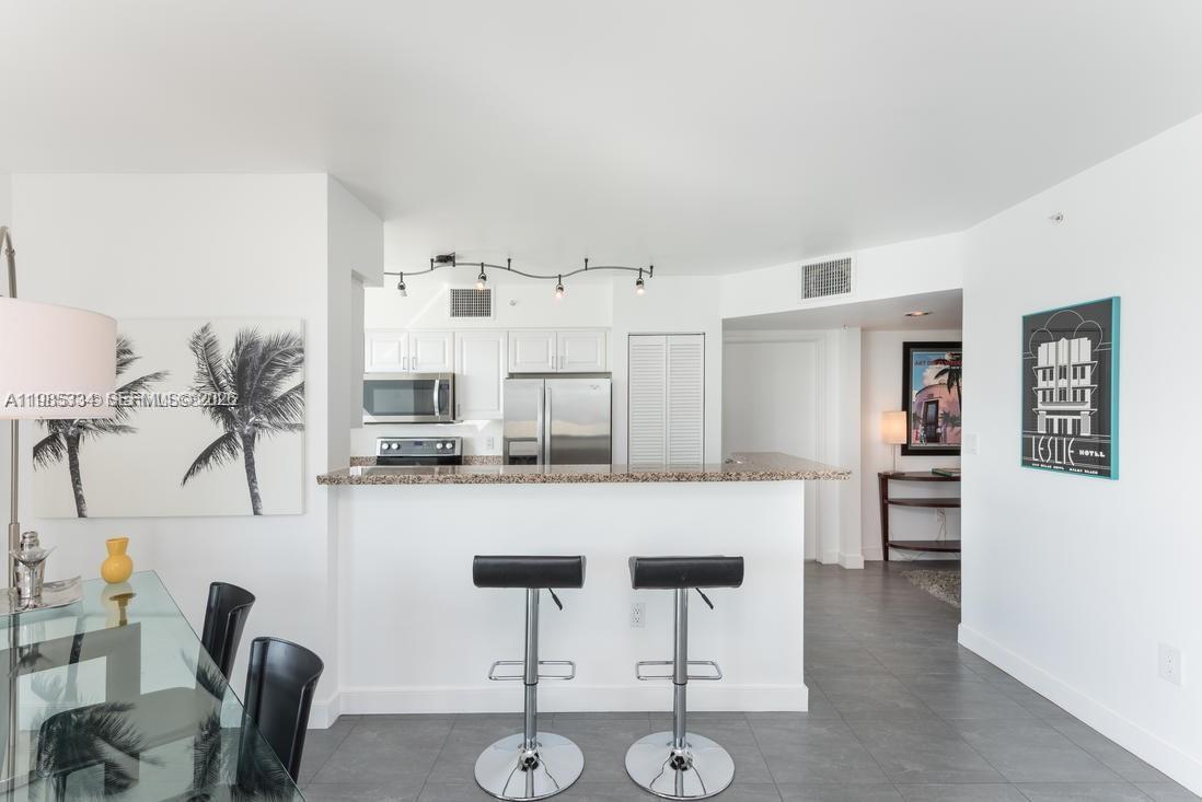 YACHT CLUB AT PORTOFINO C - Residential Lease