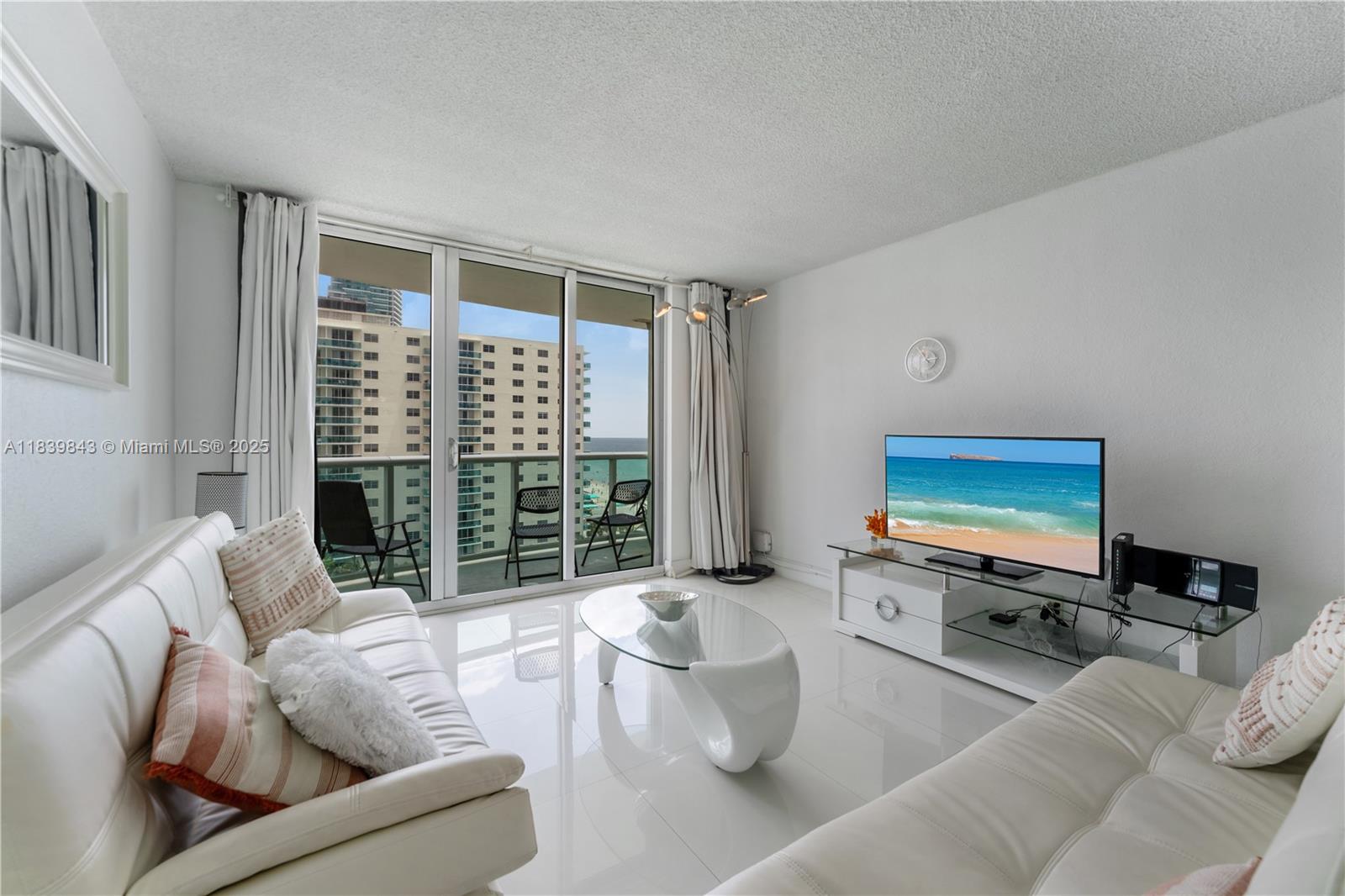 TIDES ON HOLLYWOOD BEACH - Residential