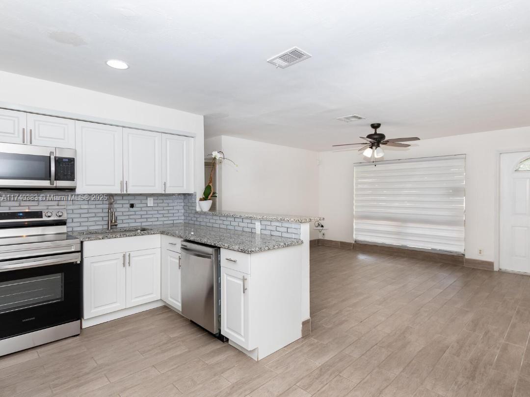 1398 SW 47th Ter